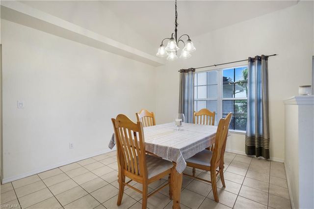 1431 NW 3rd PL, Cape Coral, FL 33993