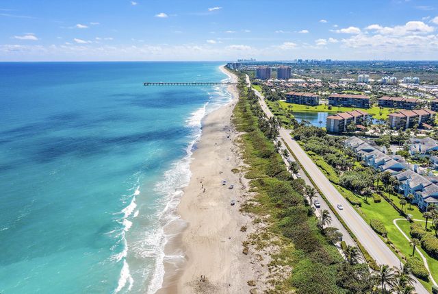 1875 Ridge Road, Juno Beach, FL 33408