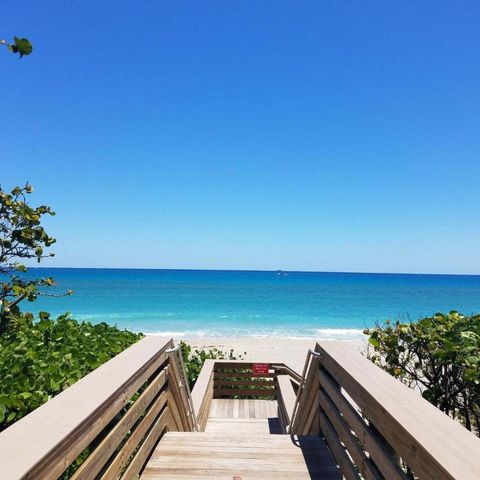 1875 Ridge Road, Juno Beach, FL 33408