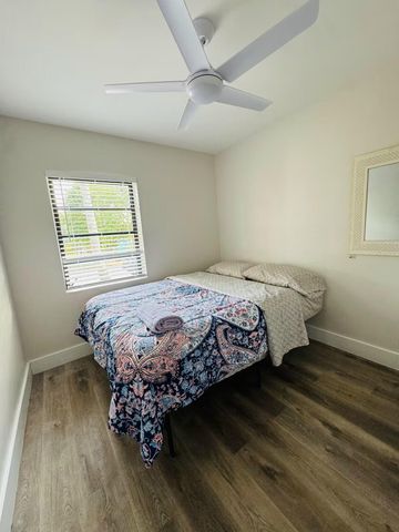 1875 Ridge Road, Juno Beach, FL 33408