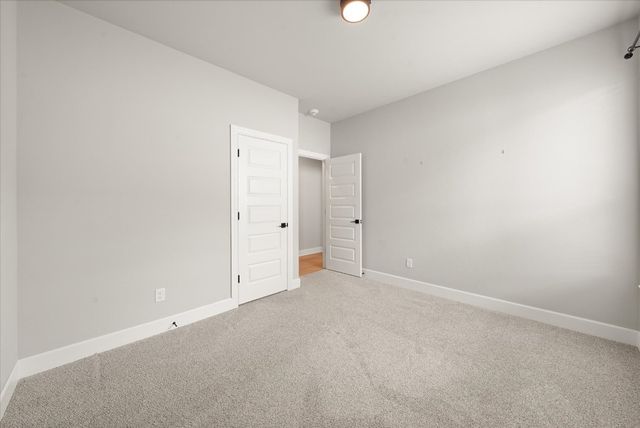 8732 Beechgrove Drive, Arcadia, OK 73007