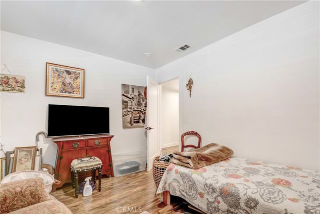 458 Termino Avenue, Corona, CA 92879