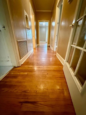 28 Covington Drive, Longview, TX 75602