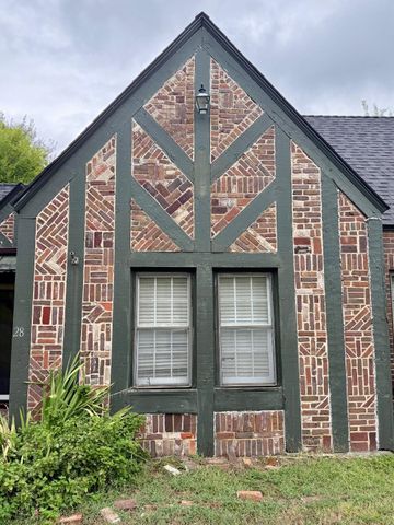 28 Covington Drive, Longview, TX 75602