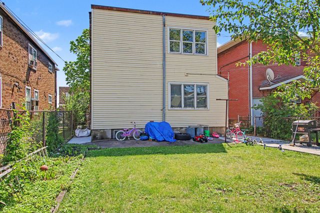 4008 Fir Street, East Chicago, IN 46312