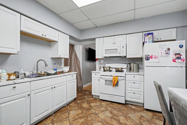 4008 Fir Street, East Chicago, IN 46312