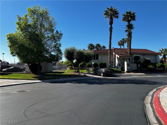 709 Ridgemount Drive, Las Vegas, NV 89107