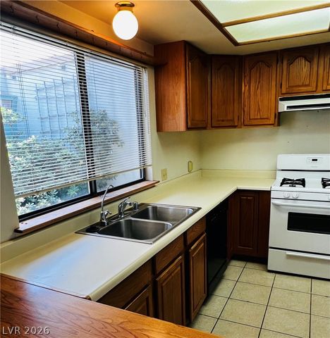 709 Ridgemount Drive, Las Vegas, NV 89107