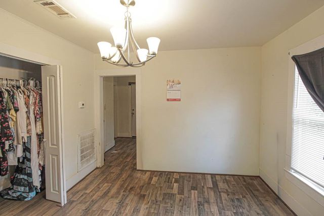 1203 N Houston Avenue, Livingston, TX 77351