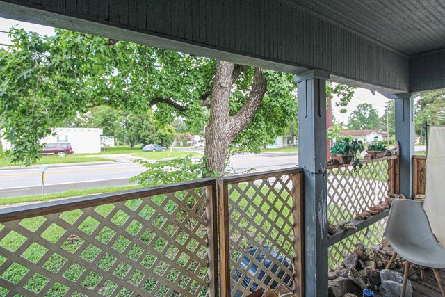 1203 N Houston Avenue, Livingston, TX 77351