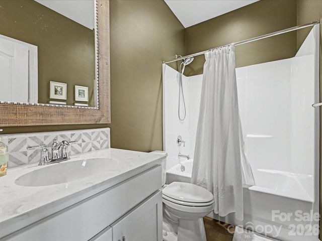 17611 Inver Drive, Cornelius, NC 28031