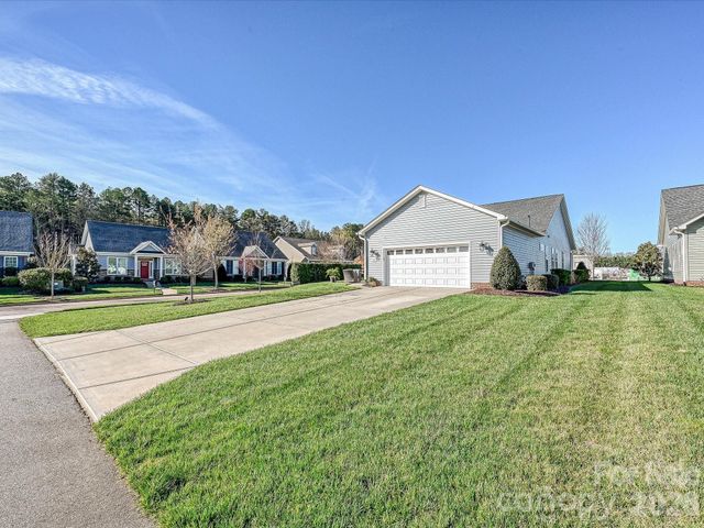 17611 Inver Drive, Cornelius, NC 28031