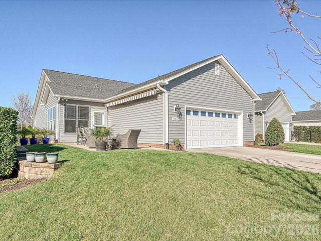 17611 Inver Drive, Cornelius, NC 28031