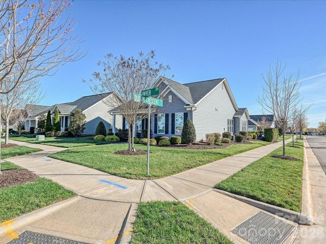 17611 Inver Drive, Cornelius, NC 28031