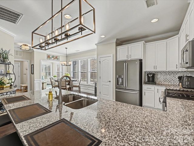 17611 Inver Drive, Cornelius, NC 28031