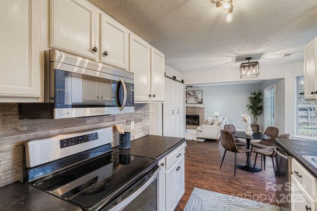 14222 Walkers Crossing Drive 20, Charlotte, NC 28273