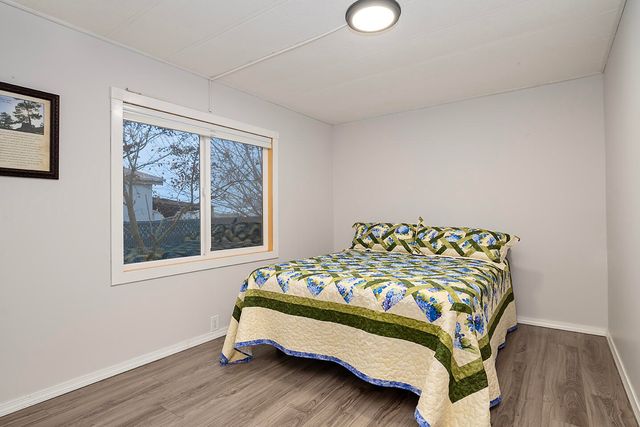 3555 S Pacific Highway 220, Medford, OR 97501