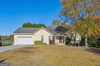 2822 Christopher Court, Dunwoody, GA 30360