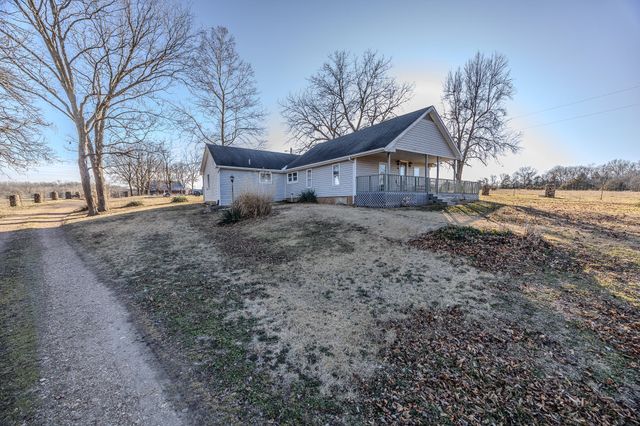 221 Simpson Road, Urbana, MO 65767