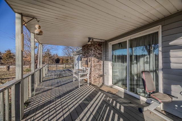 221 Simpson Road, Urbana, MO 65767