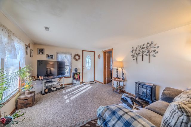 221 Simpson Road, Urbana, MO 65767