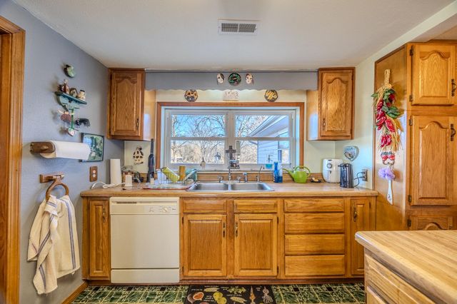 221 Simpson Road, Urbana, MO 65767