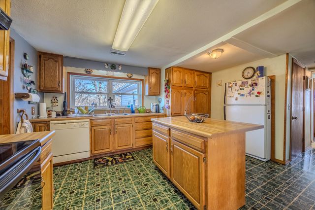 221 Simpson Road, Urbana, MO 65767