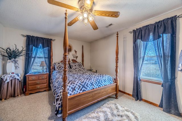 221 Simpson Road, Urbana, MO 65767