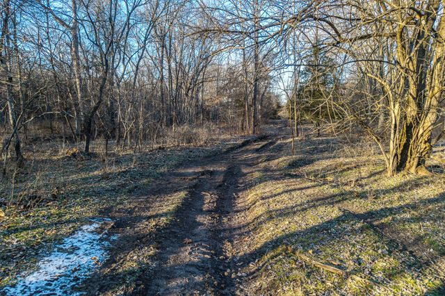 221 Simpson Road, Urbana, MO 65767