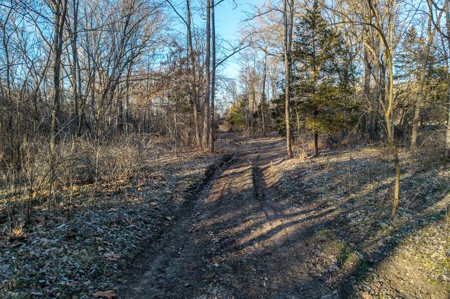 221 Simpson Road, Urbana, MO 65767