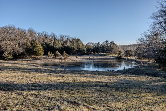 221 Simpson Road, Urbana, MO 65767