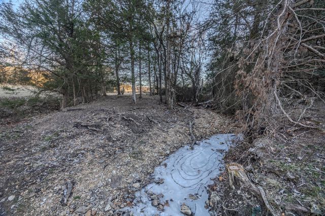 221 Simpson Road, Urbana, MO 65767