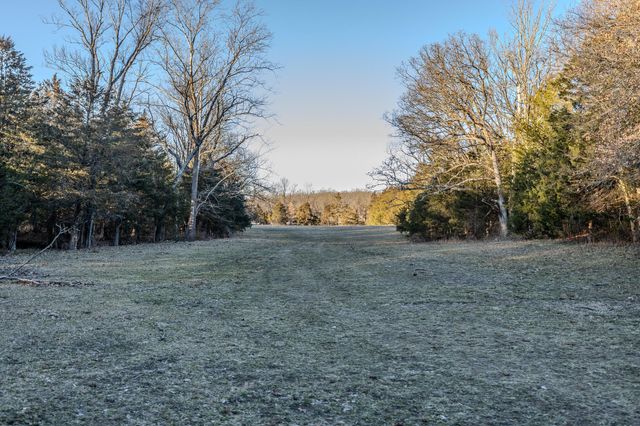 221 Simpson Road, Urbana, MO 65767