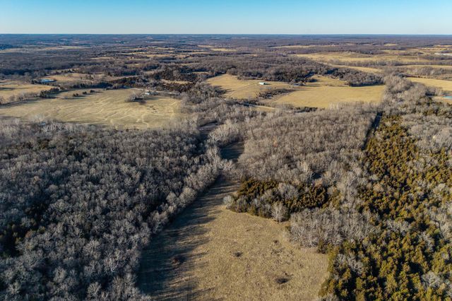 221 Simpson Road, Urbana, MO 65767