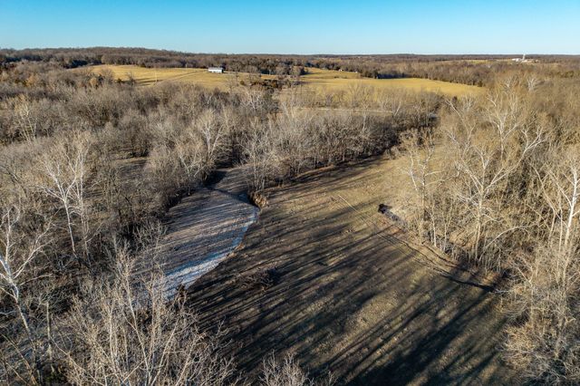 221 Simpson Road, Urbana, MO 65767