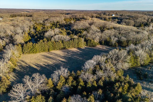 221 Simpson Road, Urbana, MO 65767