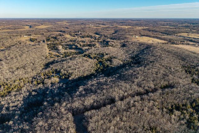 221 Simpson Road, Urbana, MO 65767