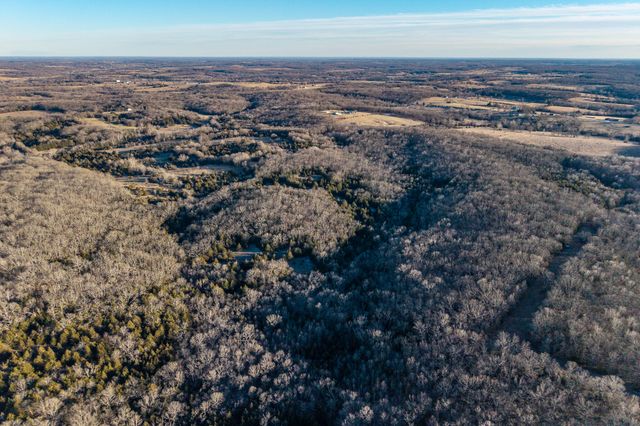 221 Simpson Road, Urbana, MO 65767