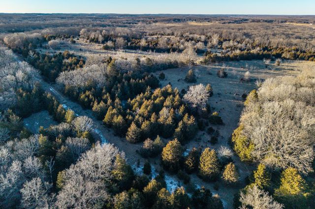 221 Simpson Road, Urbana, MO 65767