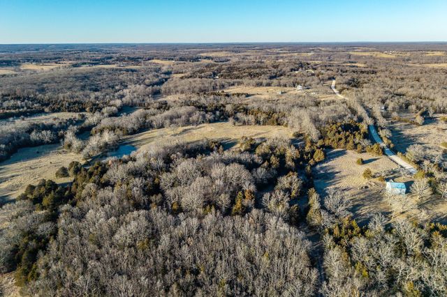 221 Simpson Road, Urbana, MO 65767