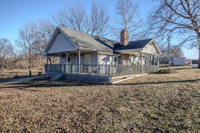 221 Simpson Road, Urbana, MO 65767
