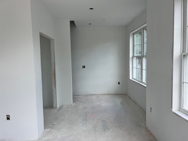 796 Central Avenue Unit A FRONT, Dover, NH 03820