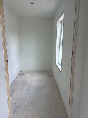 796 Central Avenue Unit A FRONT, Dover, NH 03820