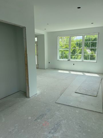796 Central Avenue Unit A FRONT, Dover, NH 03820
