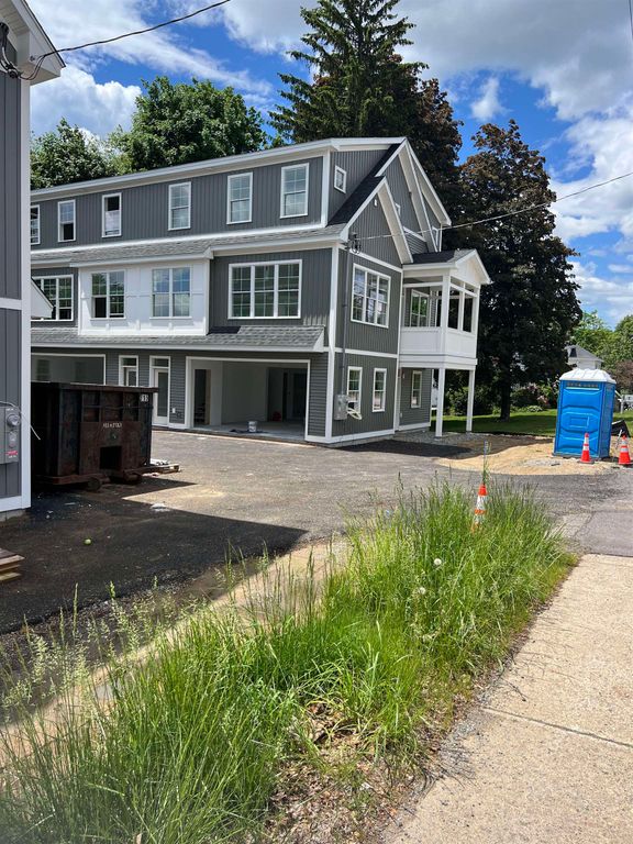 796 Central Avenue Unit A FRONT, Dover, NH 03820