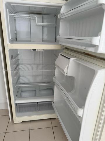 1240 NE 12th Ave 1, Fort Lauderdale, FL 33304