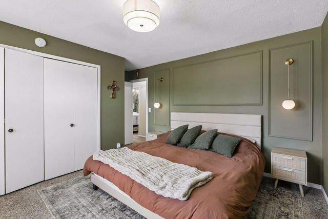 4501 Oregon Avenue N, New Hope, MN 55428