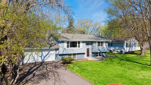4501 Oregon Avenue N, New Hope, MN 55428