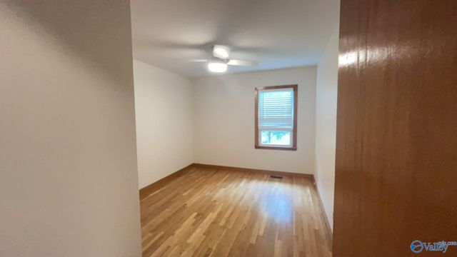 1400 Mcclung Avenue SE, Huntsville, AL 35801