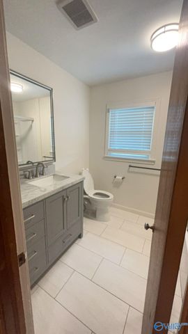 1400 Mcclung Avenue SE, Huntsville, AL 35801